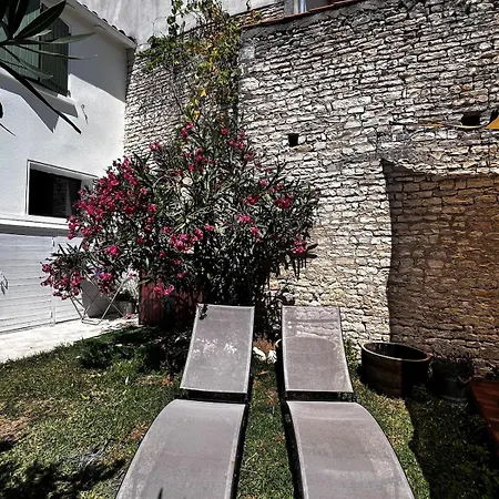 بيت للعطل Village Heart, Near Sea, Charming, May-sep